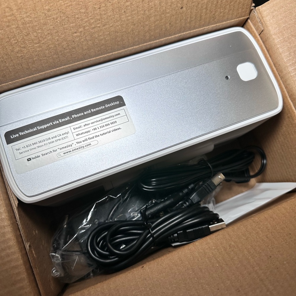 COPY - Omezizy Bluetooth Thermal Label Printer - New In box - White / Silver - Picture 7 of 8